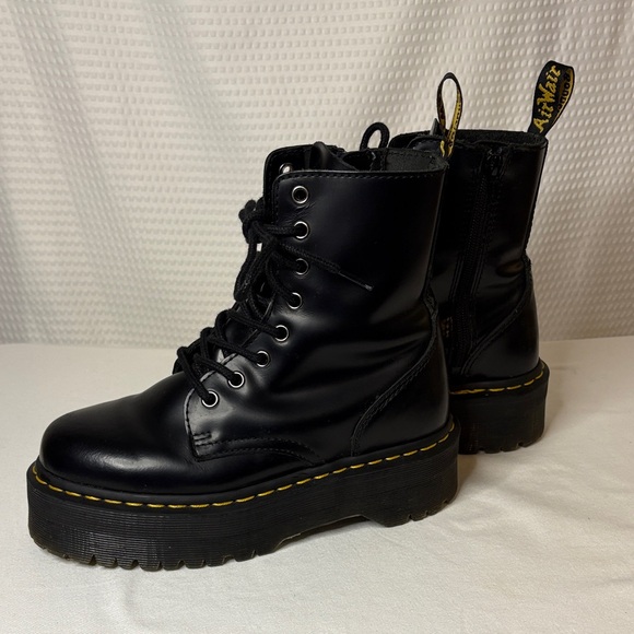 Dr. Martens Shiny Black Platform Combat Boots Sz 6 - Picture 2 of 13